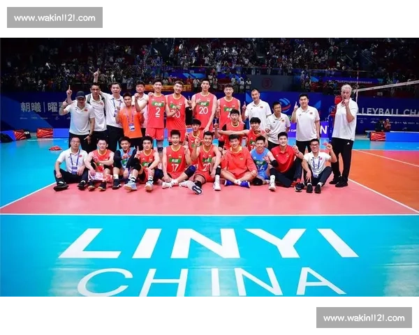 西安曲江竞技中心 1500 上演巅峰对决!中国男排鏖战土耳其男排 西安曲江竞技中心 1500 上演巅峰对决!中国男排鏖战土耳其男排